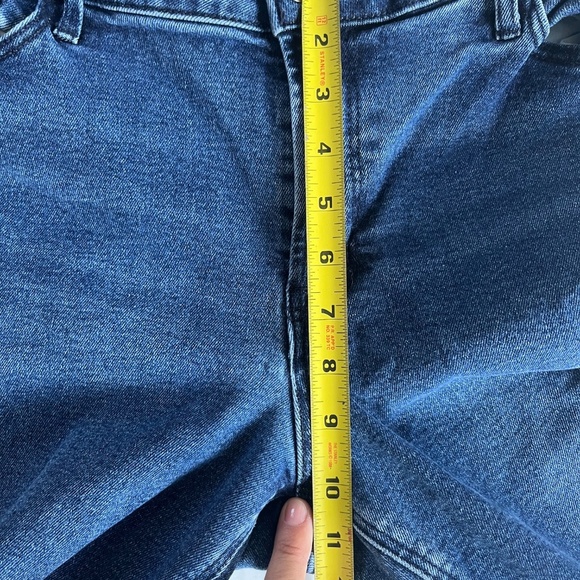 Old Navy Sz 16 Mid Rise Rockstar Super Skinny Distressed Jeans Stretch Pants - Picture 7 of 9